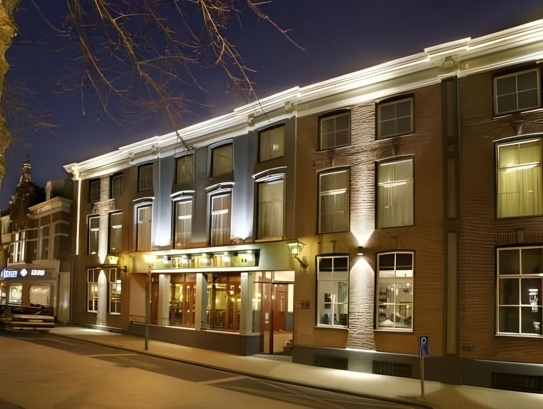 Martini Hotel