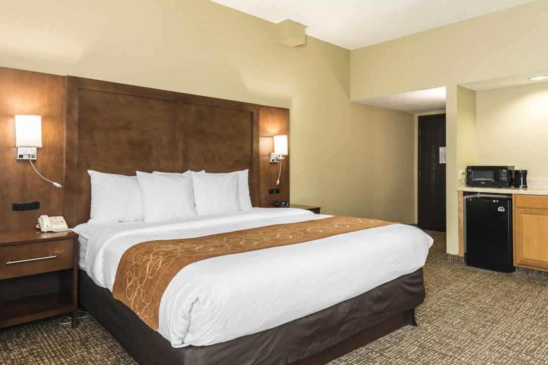 Comfort Suites Baymeadows Near Butler Blvd
