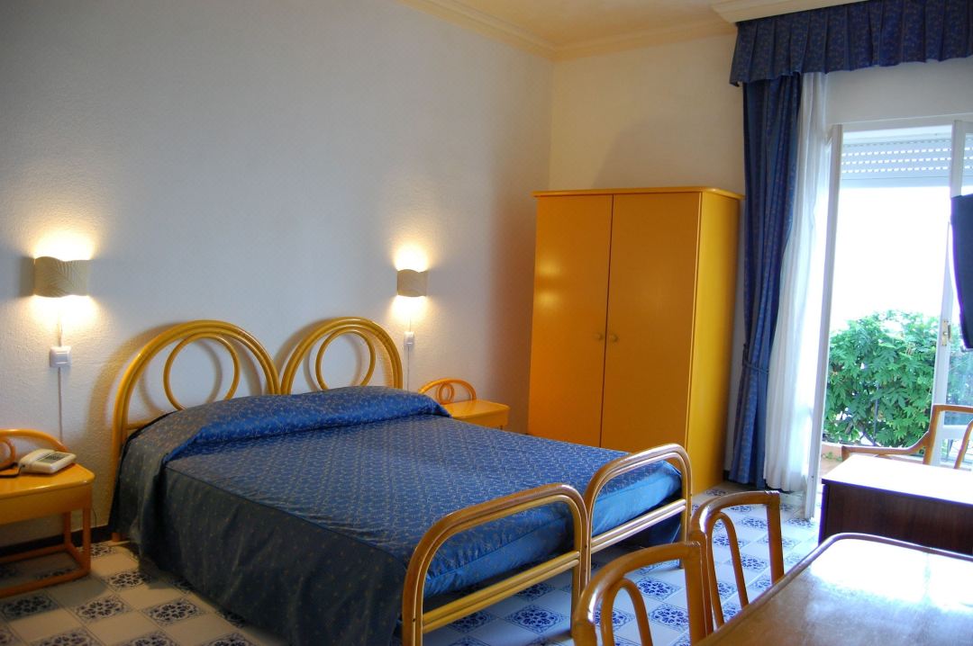 Hotel Giardino Sul Mare