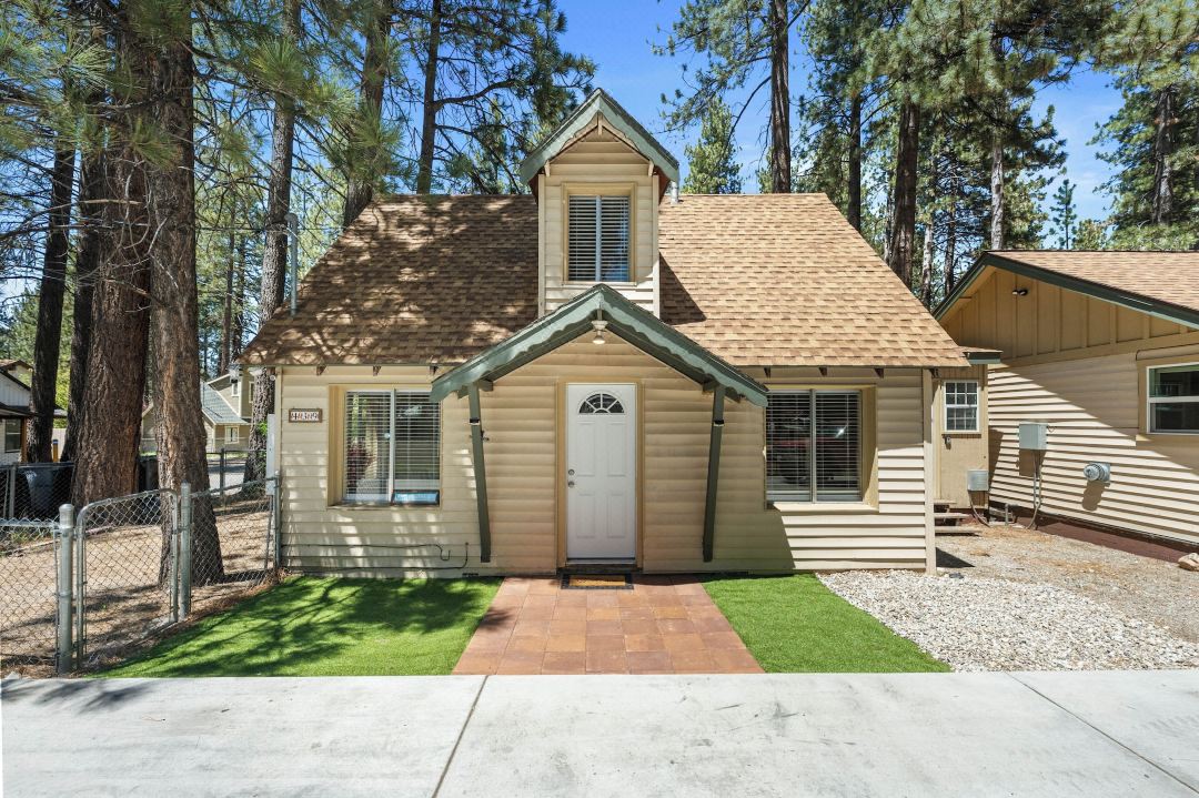 Big Bear 4 Seasons Lodge