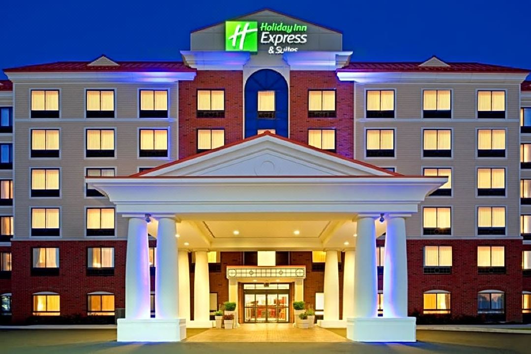 Holiday Inn Express & Suites Albany Airport Area - Latham