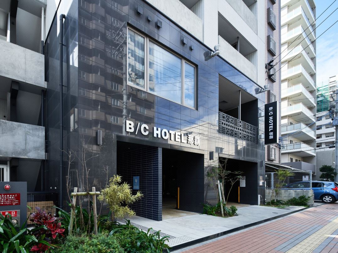 B/C HOTEL 那覇 レンタカー付ホテル