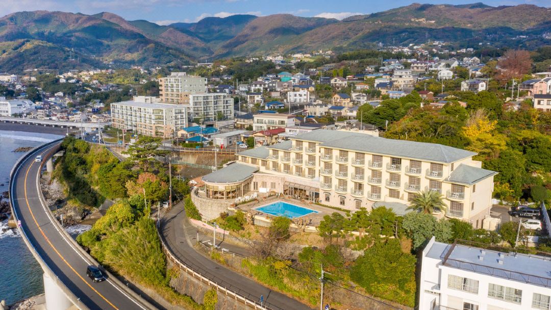 ลาคลาสเซ เด เซียเนกา