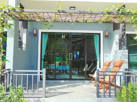 Lanta Amara Resort - Tap to explore photos