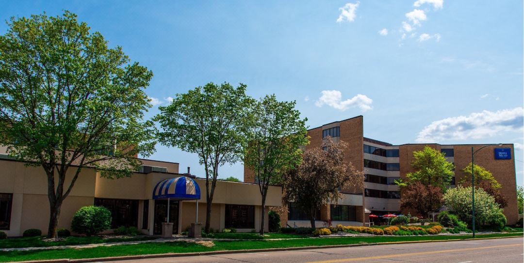 Hotel Mead Resorts & Conventions Center