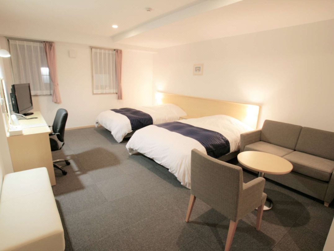 Makurazaki Station Hotel