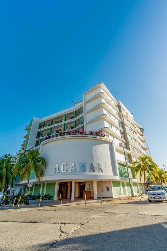 Acamar Beach Resort