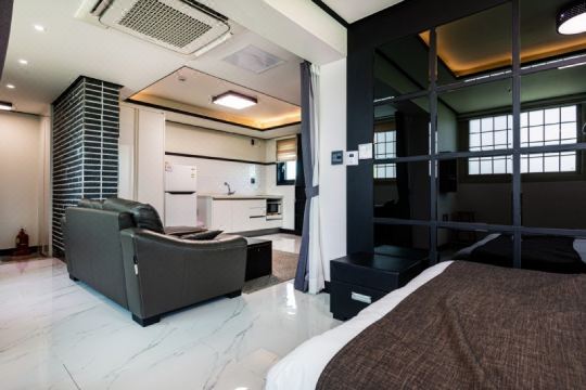 Seogwipo Jeju Sky Hill Pension