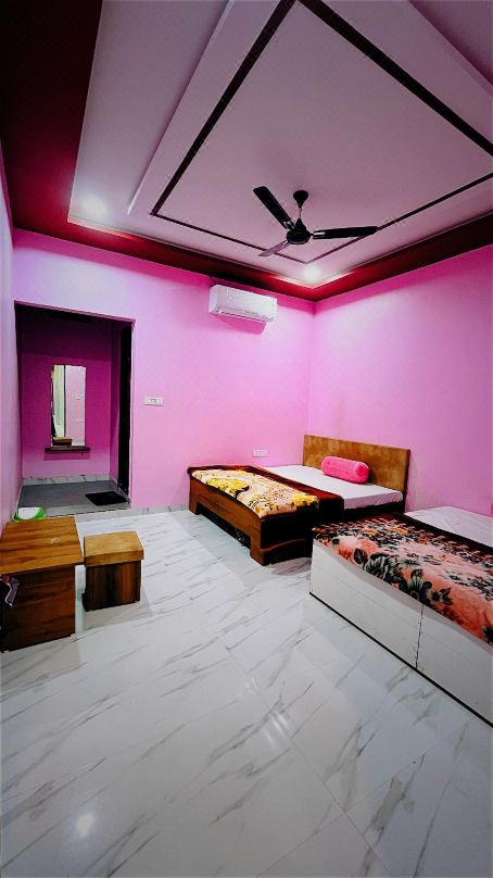 Hotel Pratham