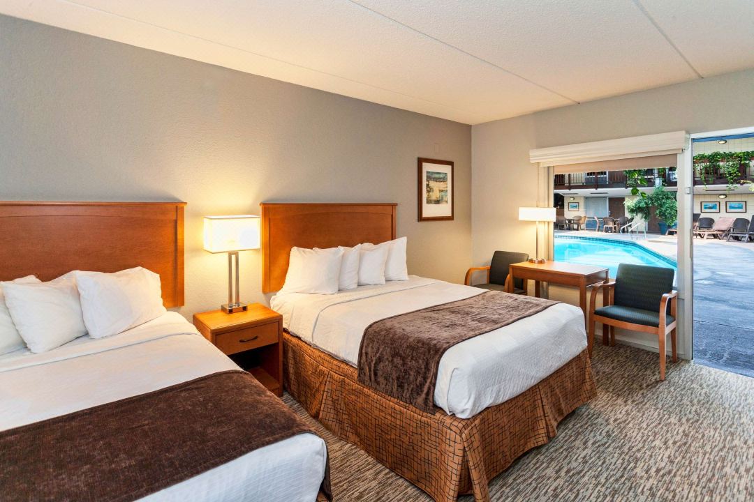 Best Western Bridgeview Hotel