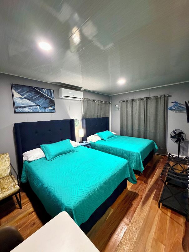 Sunshine Cabanas At Ocean View