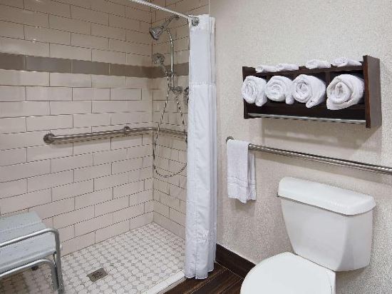 Best Western Plus Houma Inn - Tap to explore photos