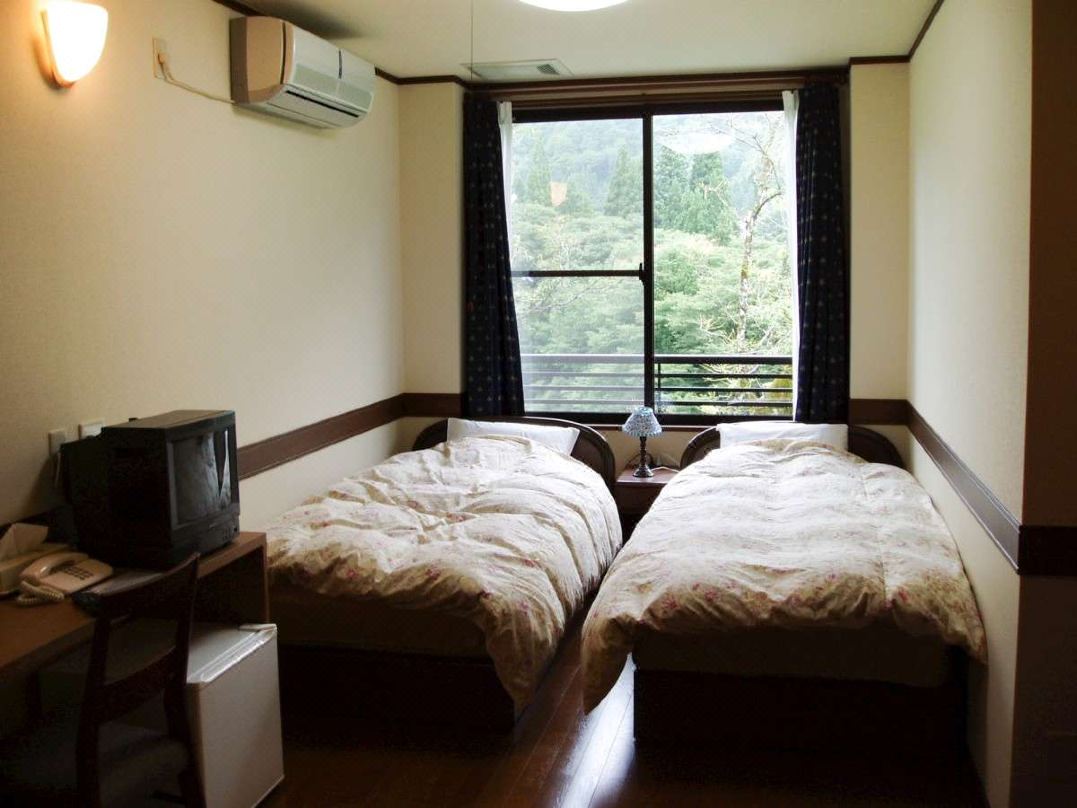 伊米坎約辛飯店