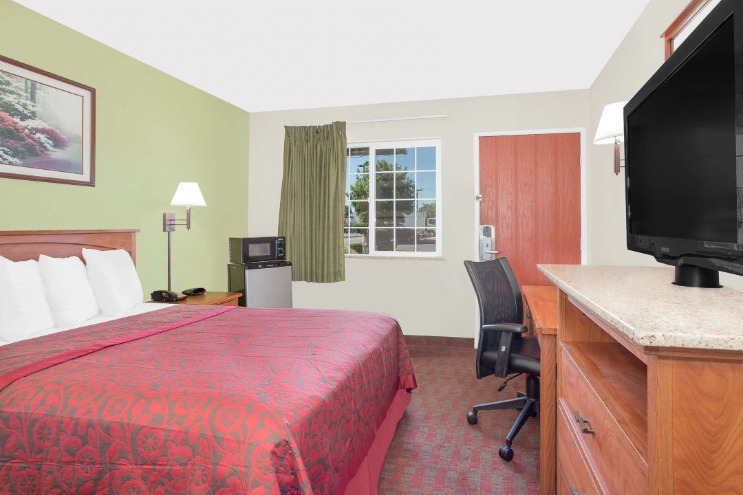 Days Inn by Wyndham Turlock