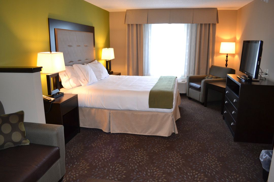 Holiday Inn Express & Suites Northwood