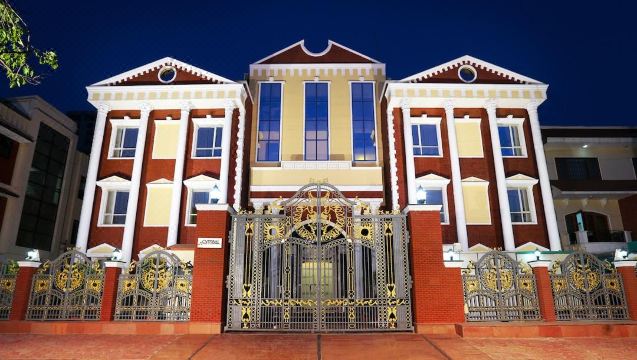 Hotel Cymbal -Sector 31 Gurgaon