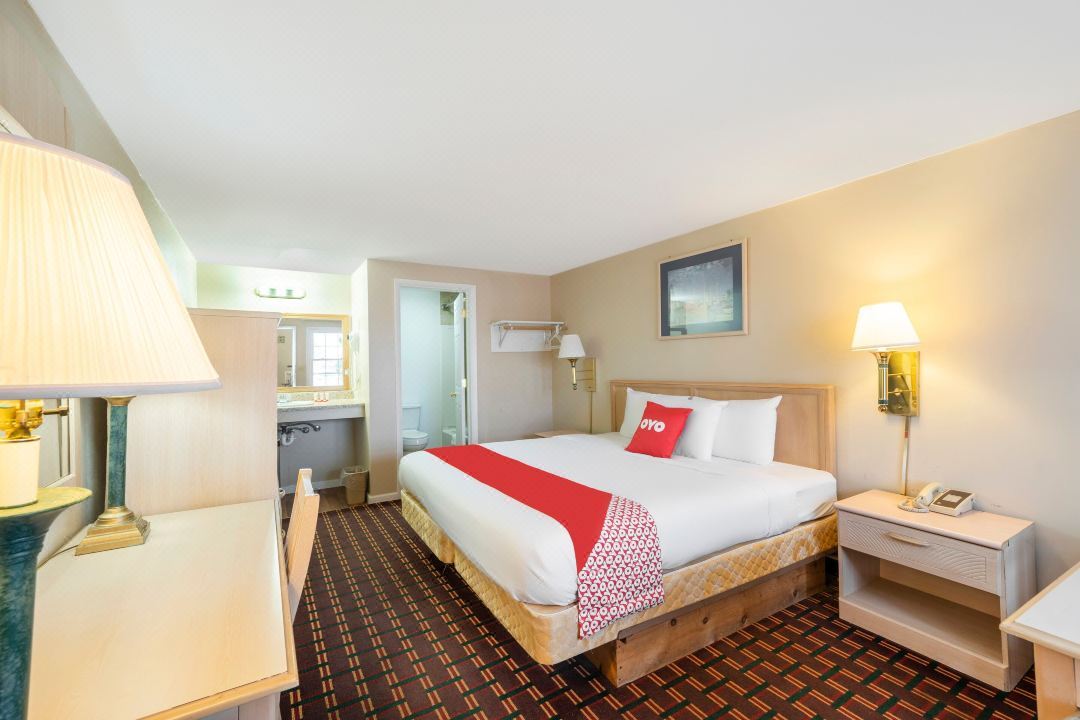 OYO Hotel Starlite Seneca Falls
