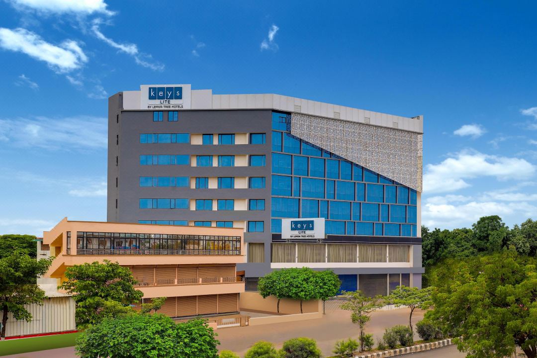 Lemon Tree Hotels 輕鬆飯店, 瓦多達拉