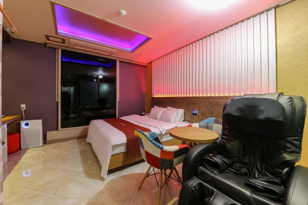 Gunsan Secret Driving Self Check-in Motel