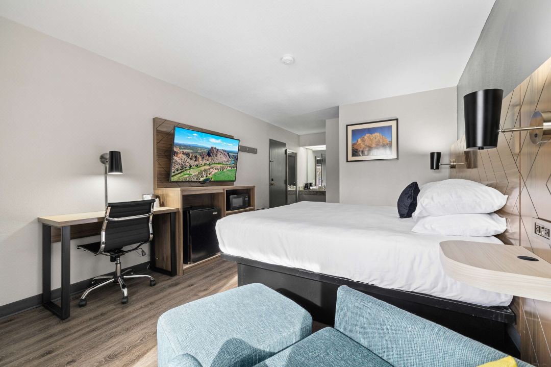 Red Lion Inn & Suites Deschutes River Bend
