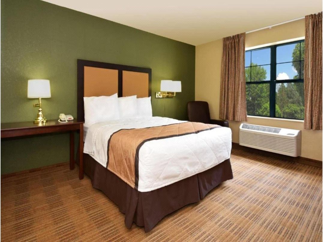 Extended Stay America Suites - Providence - Warwick