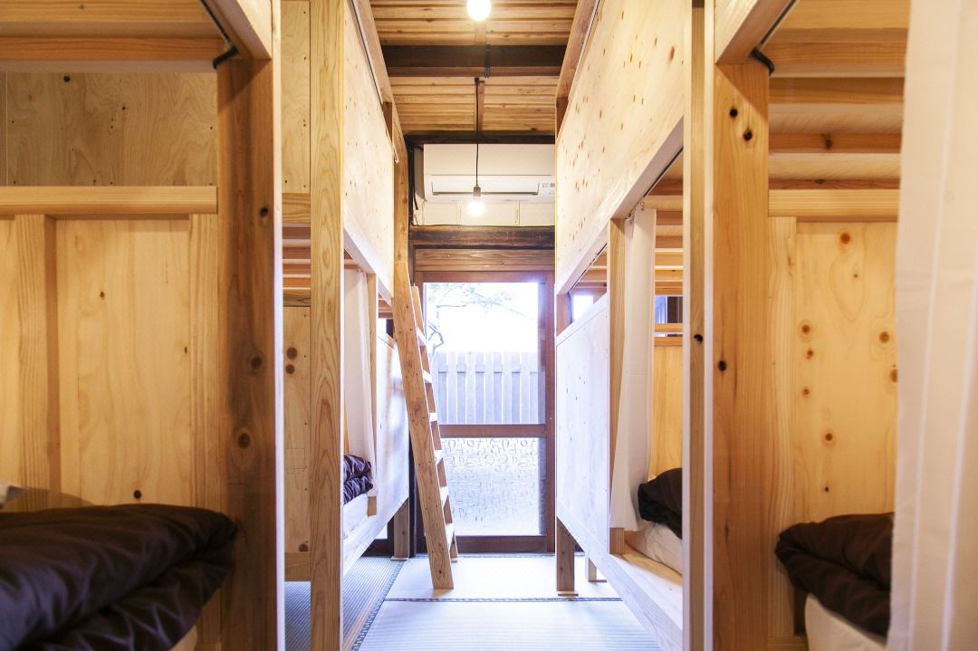 Fukuoka Guesthouse Ship
