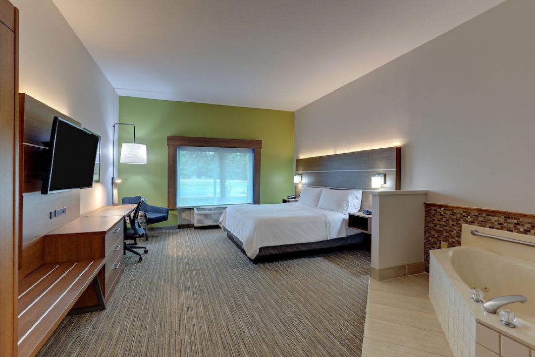 Holiday Inn Express Campbellsville