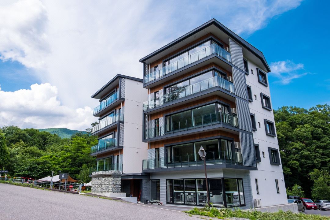 เมาน์เทนไซด์ ฮากุบะ