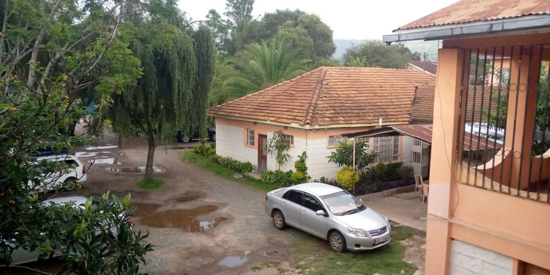 Chariot County Hotel