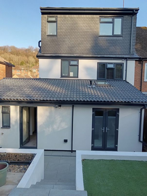 High Wycombe 1-Bed Apt, Sleeps 3 & Private Parking