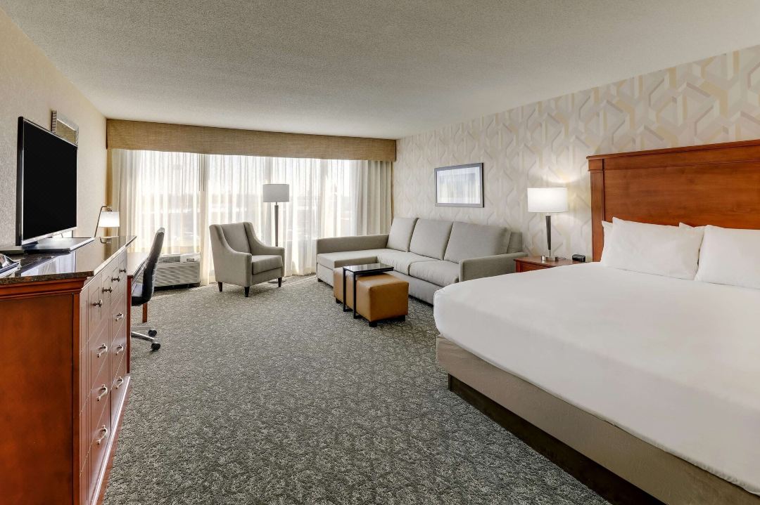 Drury Inn & Suites Marion