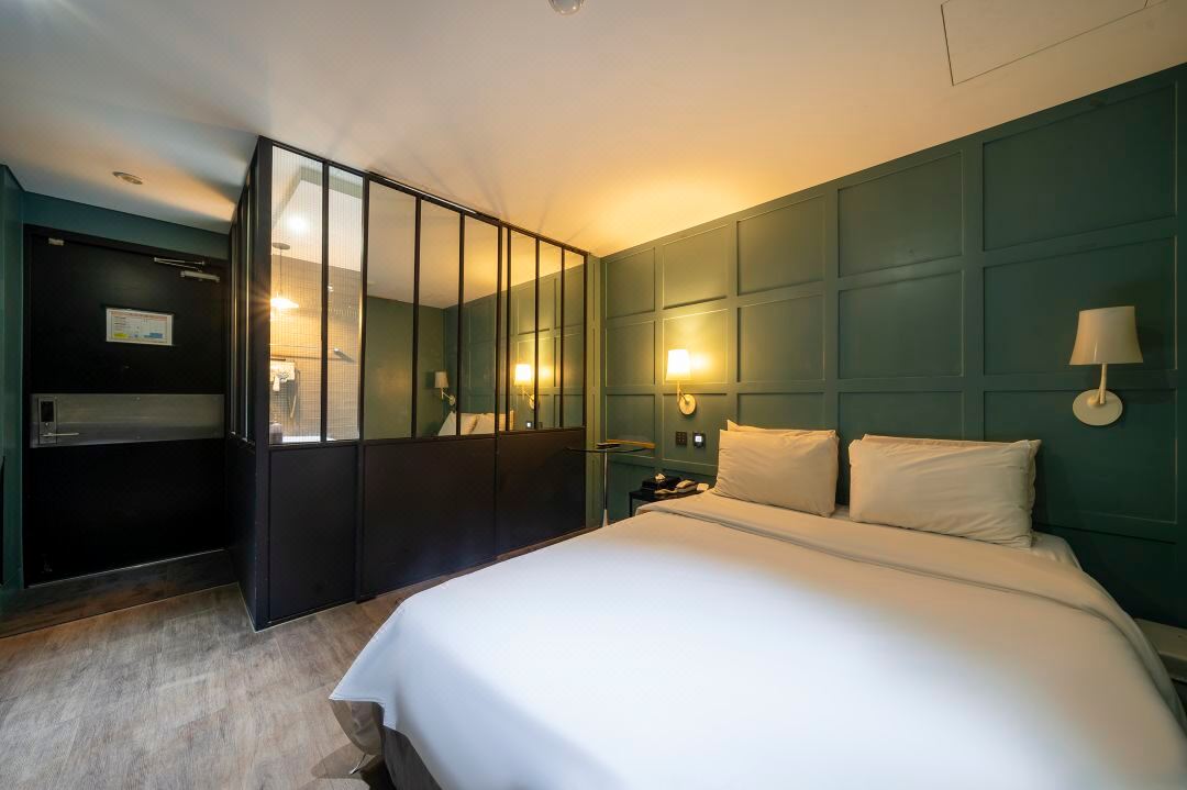 Stay Hotel