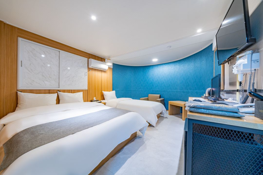 Yangpyeong Hotel Y