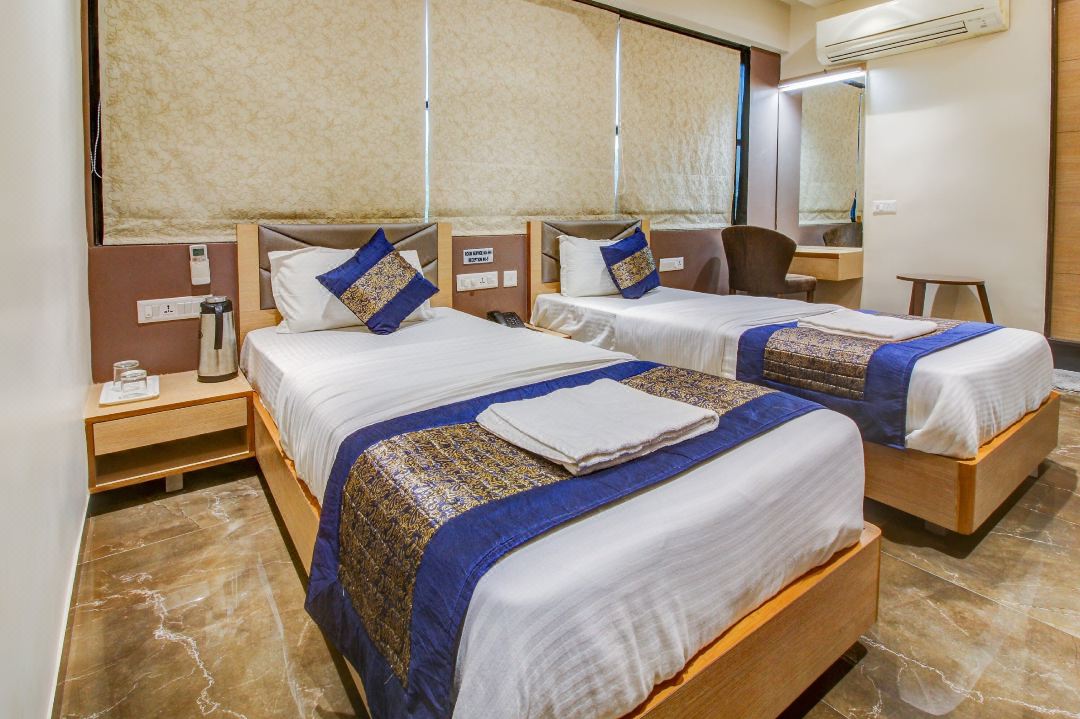 Hotel Middle Town