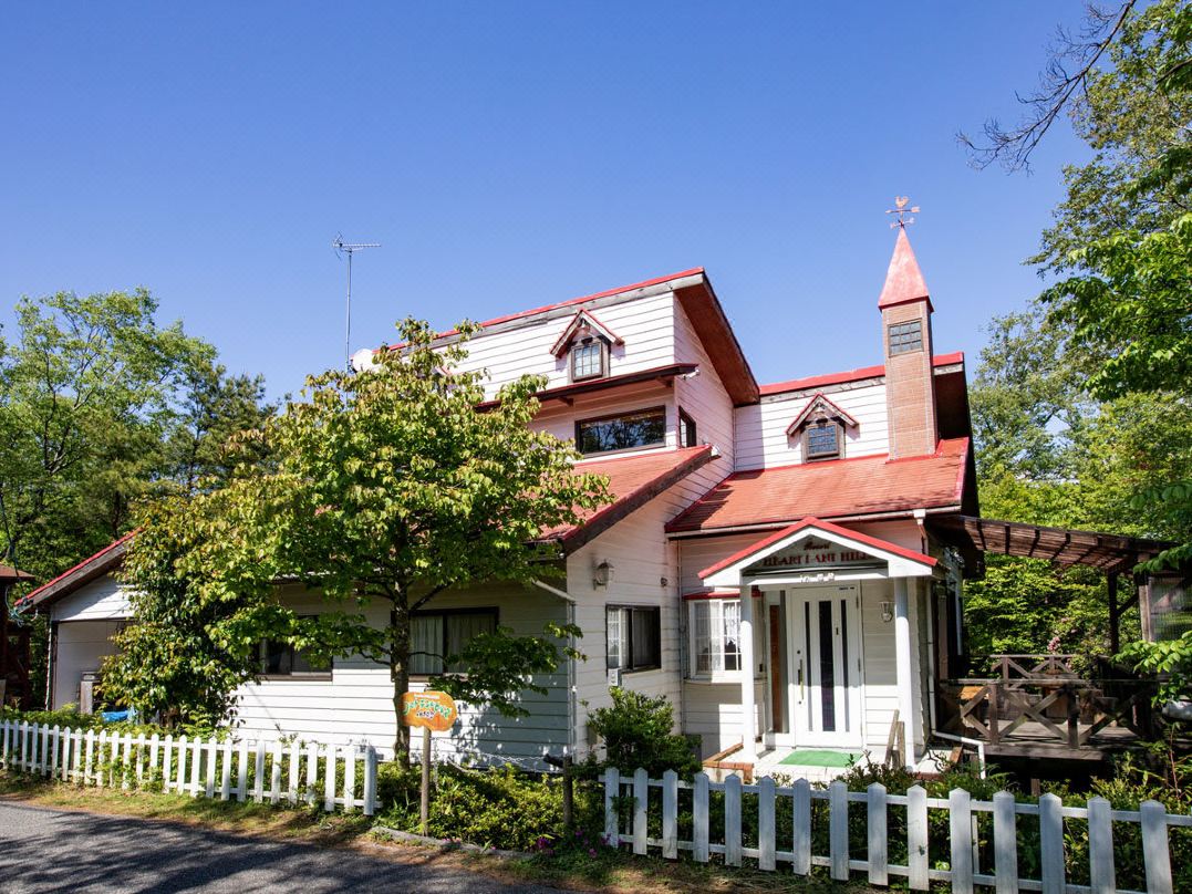 丘陵中心地帶卡扎米多裏街1號