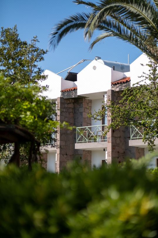 Assos Troy Beach Hotel
