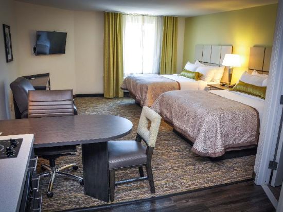 Candlewood Suites COLUMBUS-NORTHEAST, an IHG hotel - Tap to explore photos