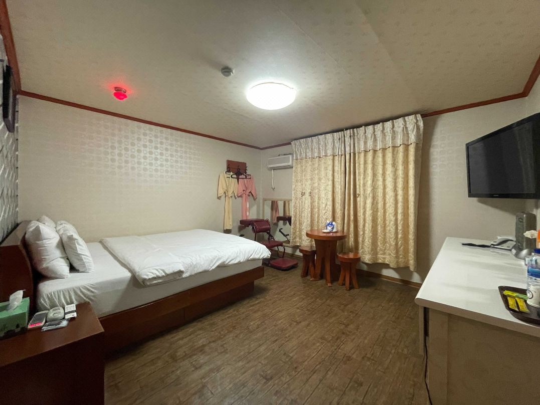 Cheongju Royal Motel