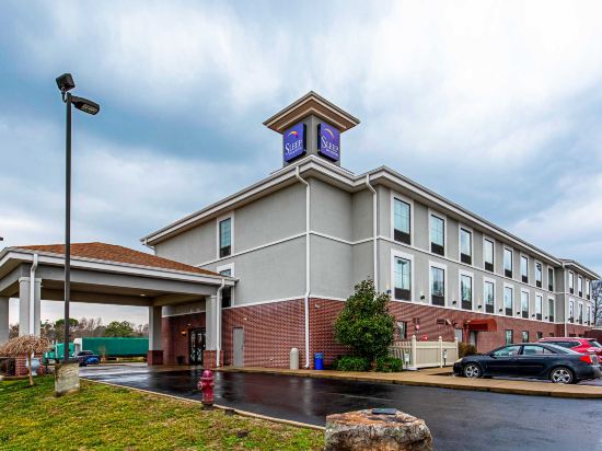 Sleep Inn & Suites Dyersburg I-155 - Tap to explore photos