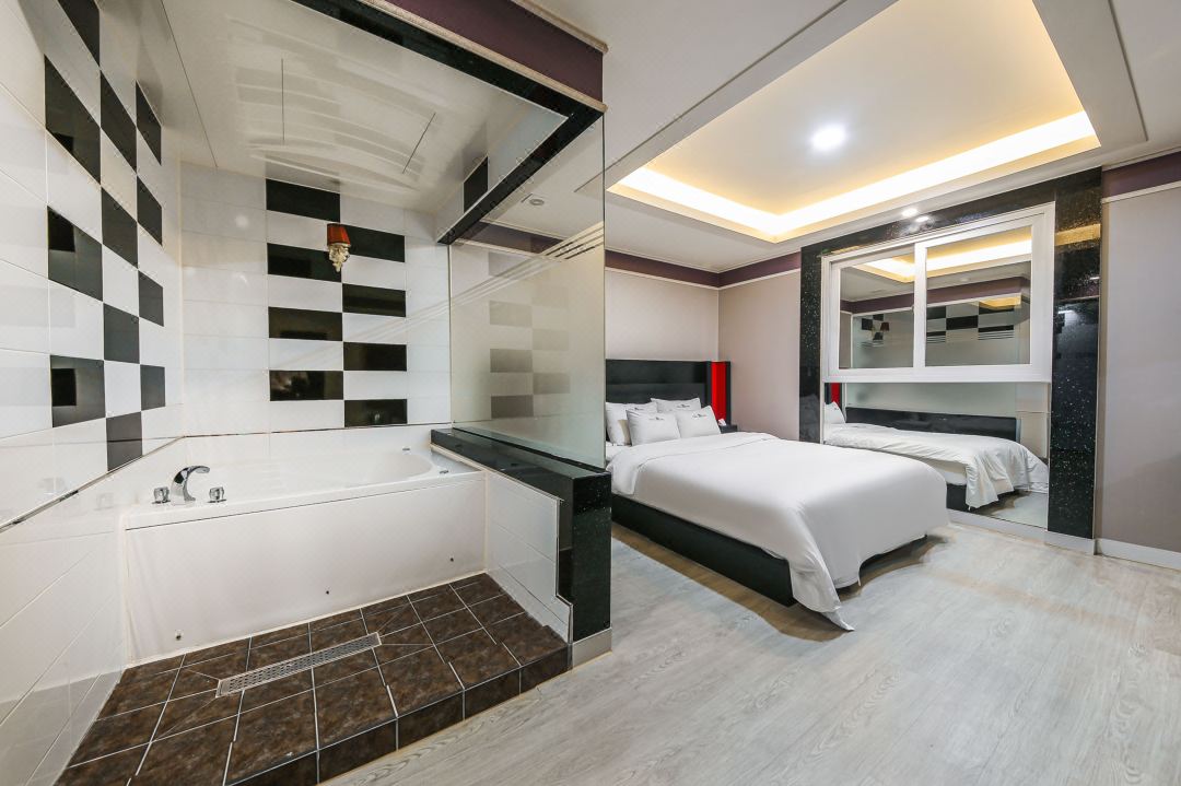 Wanju Ten Pro Drive-in Self Check-in Motel