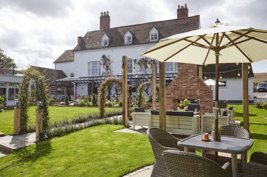 Riverside Shrewsbury by Chef and Brewer Collection