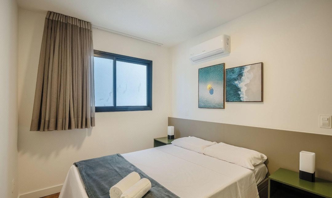 Building with New Apartments 300m from the Beach - Eep
