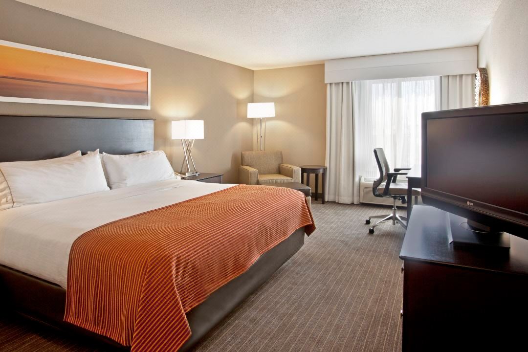Holiday Inn Express & Suites Eden Prairie - Minnetonka