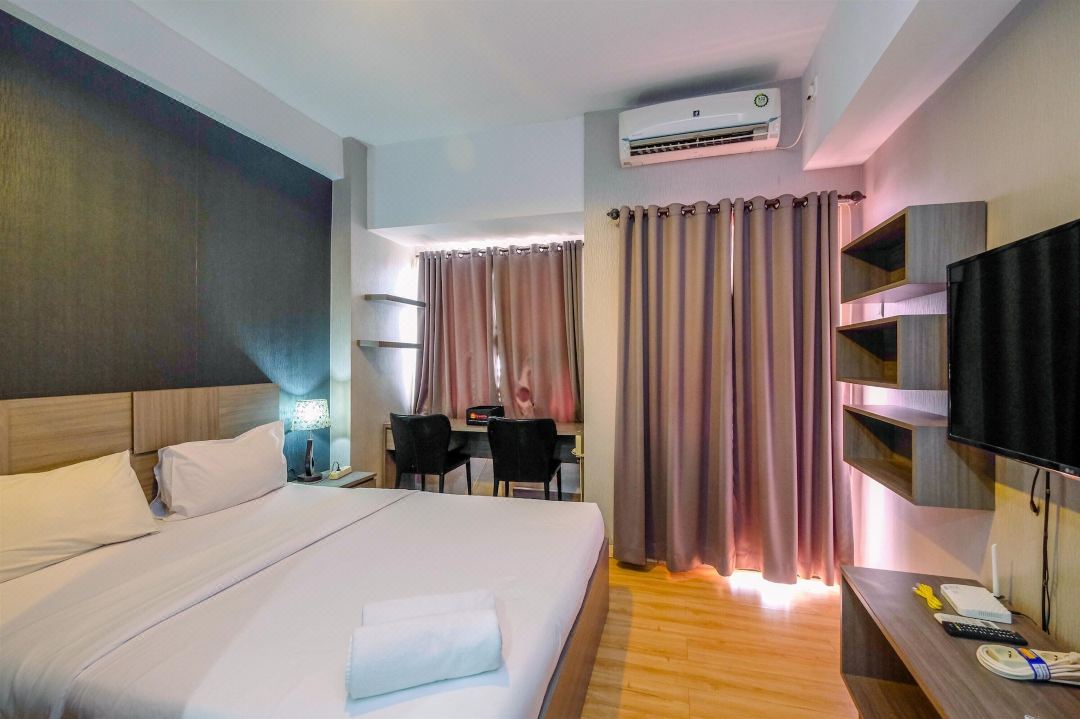 Cozy Living and Homey Studio Apartment at Margonda Residence 5