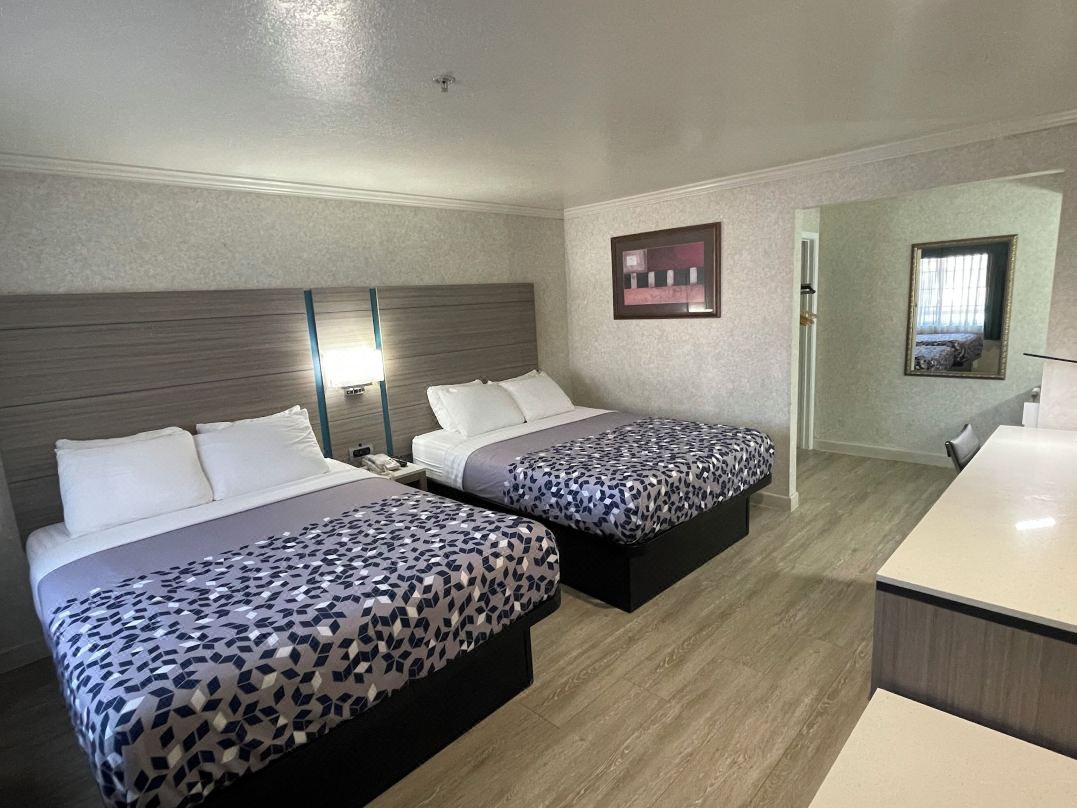 Discovery Inn