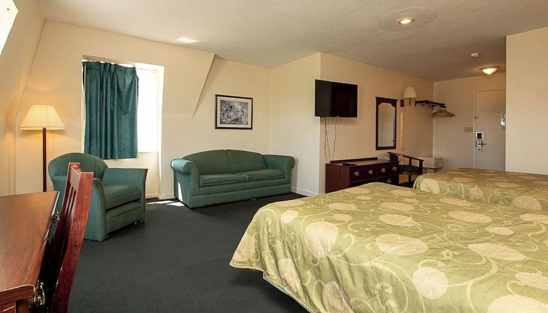 Solap Airport Hotel
