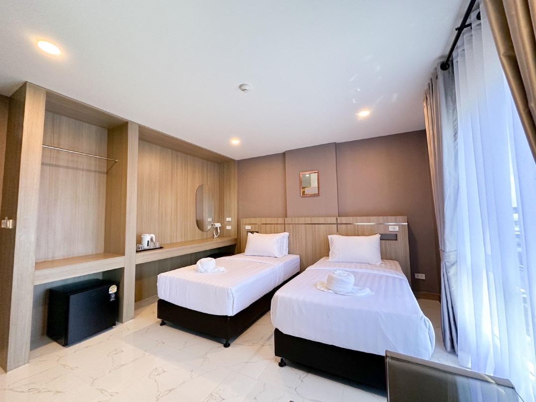 KINTON HOTEL