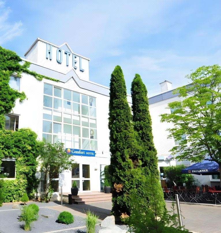 Arthotel Ambassador Wiesbaden - Free Parking