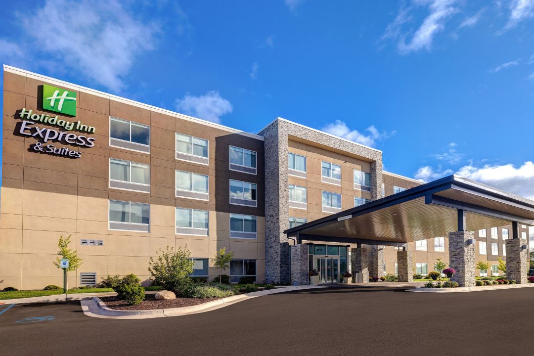 Holiday Inn Express & Suites BRIGHTON by IHG