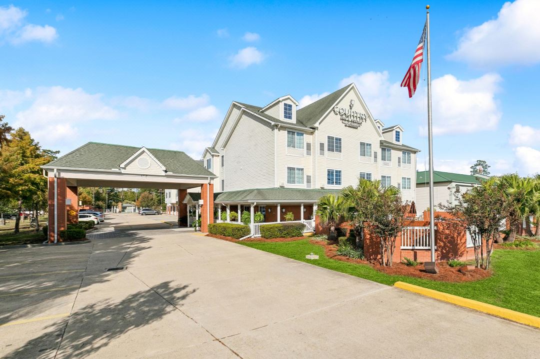 Country Inn & Suites by Radisson, Covington, LA